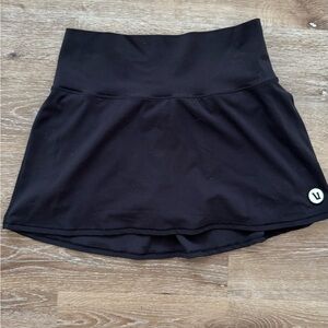 Vuori Black Mini Skater Skirt Athletic